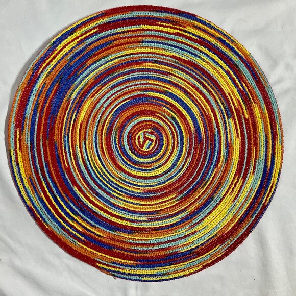 Set of 12 Round 15" Placemats Pier 1 - Picture 1 of 7